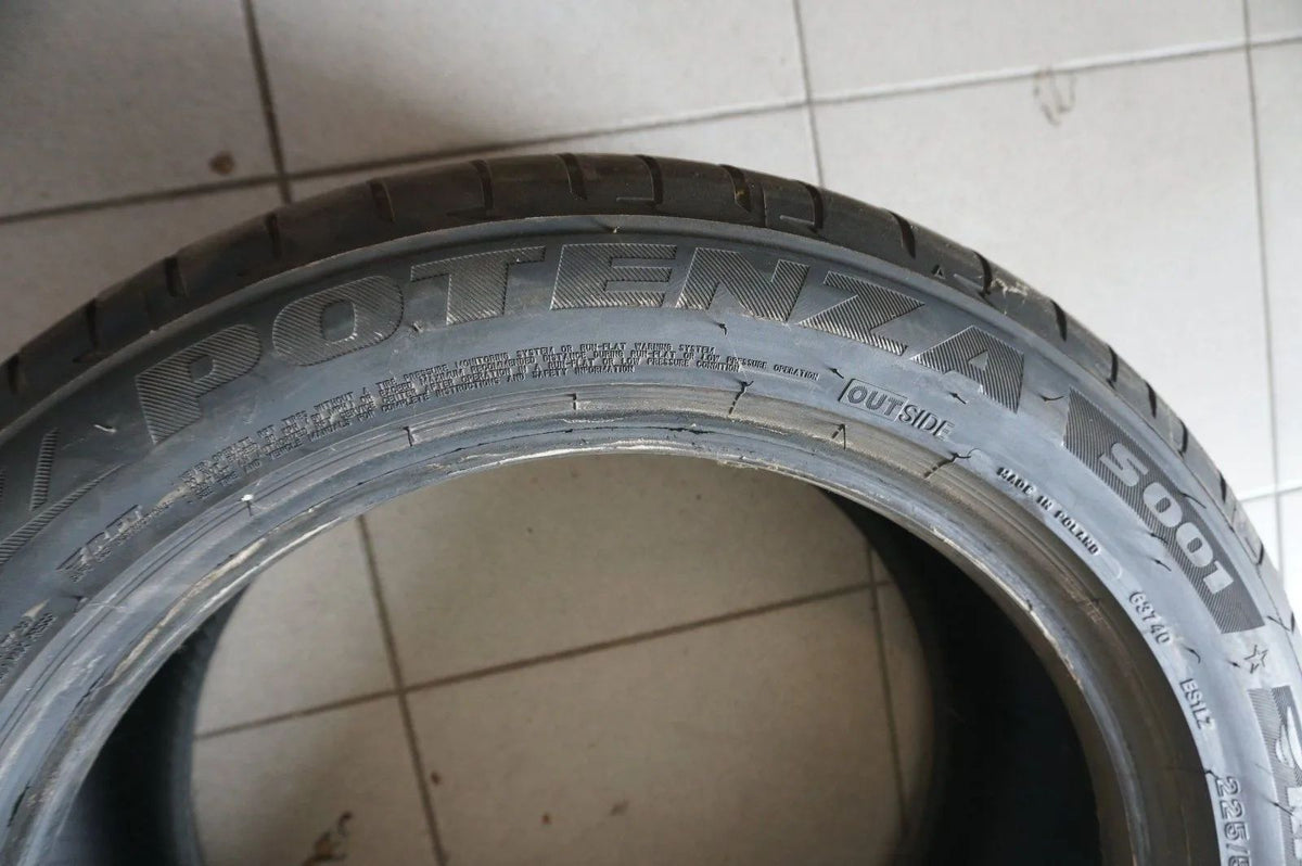 1 X 225 50 R17 94W Sommerreifen Bridgestone Potenza S001 * RSC RFT 2017 7mm Detail view 3