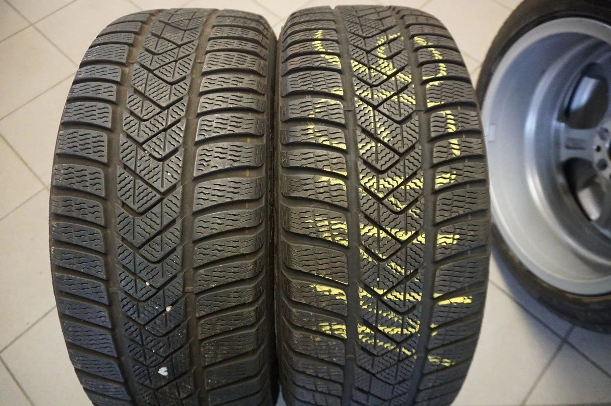Original Mercedes C-Klasse W205 18 Zoll Alufelgen Winterräder Winterreifen Detailansicht 14