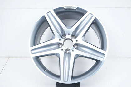 1 x Mercedes R-Class W251 AMG Alloy Wheel 20 inch A2514014202