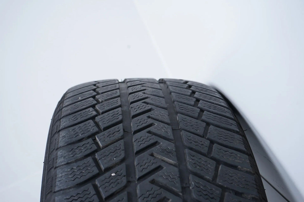 Mercedes ML GLE W166 Winterreifen Winterräder 255 55 18 Zoll Detailansicht 10