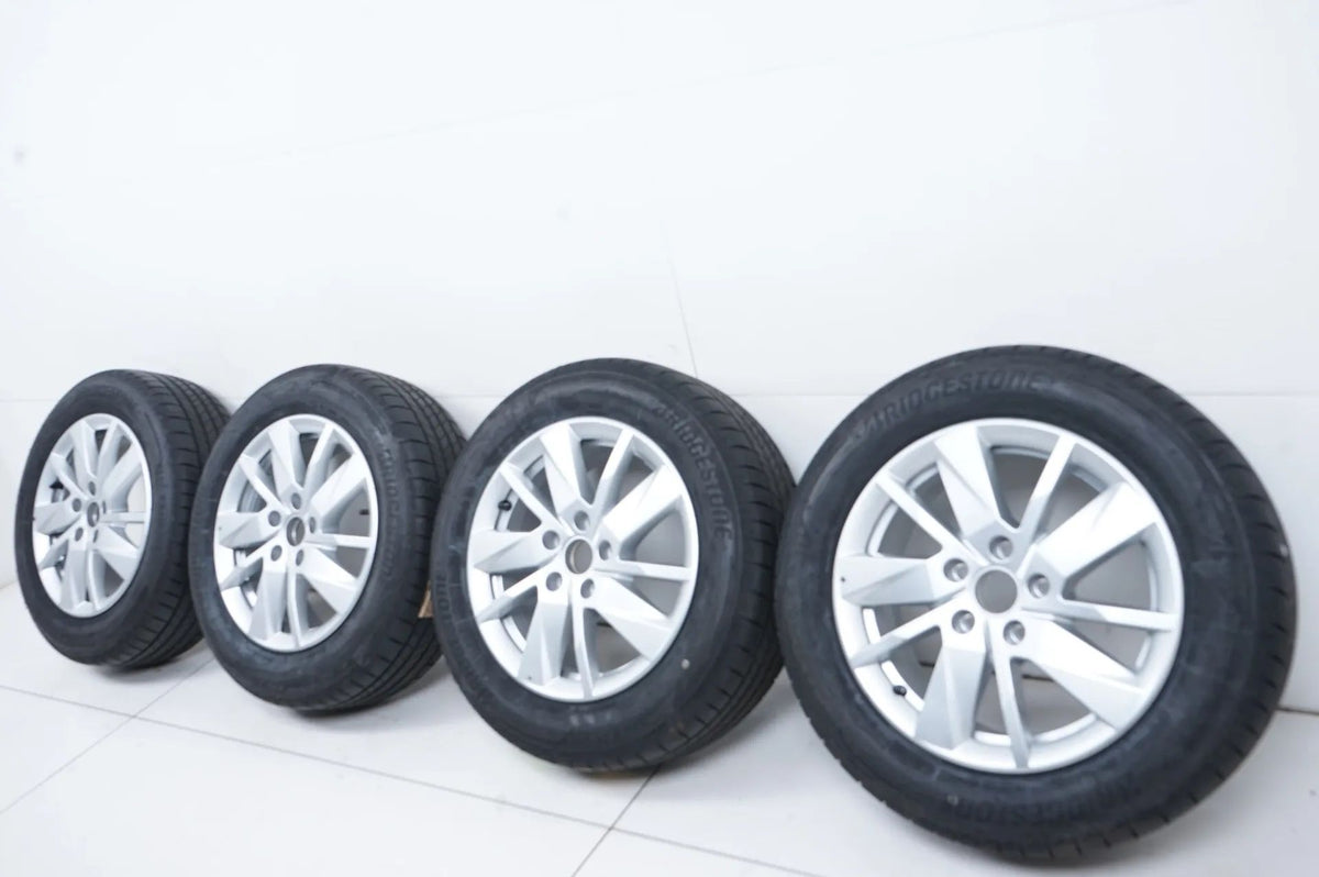 VW Volkswagen Caddy 2K7 Summer Tires Summer Wheels 16 Inch Detailansicht 7