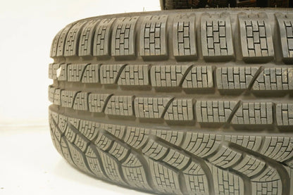 2x Winterreifen Pirelli 215 45 18 Zoll DOT19 ca.7mm MO