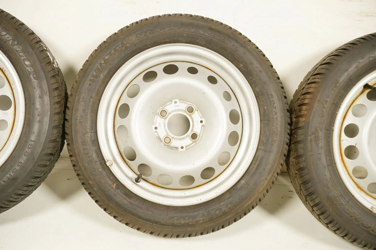 Smart A453 W453 Winterreifen Winterräder 15 Zoll 7mm Detailansicht 4