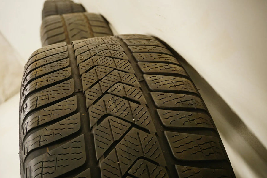 Mercedes C-Class W206 winter tires/wheels 225/45/18 inch