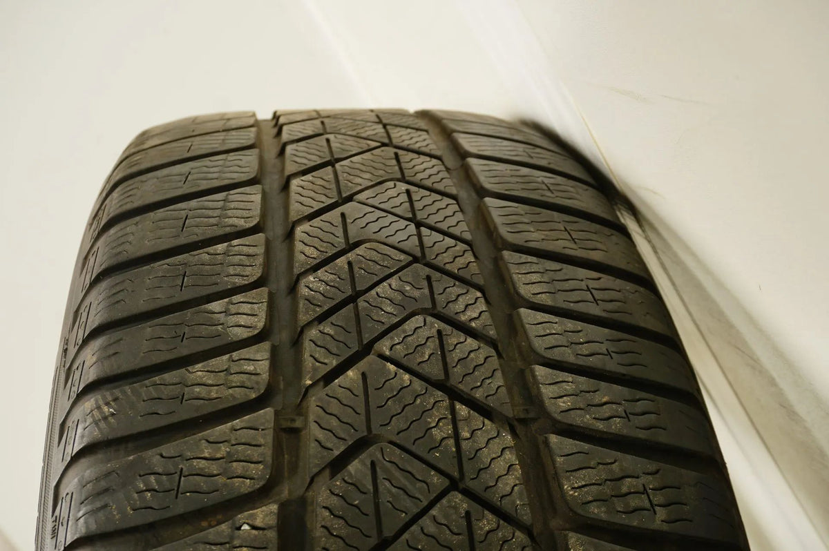 Roues tout-terrain hiver Mercedes Classe E S213 245/45/19 pouces Detailansicht 15