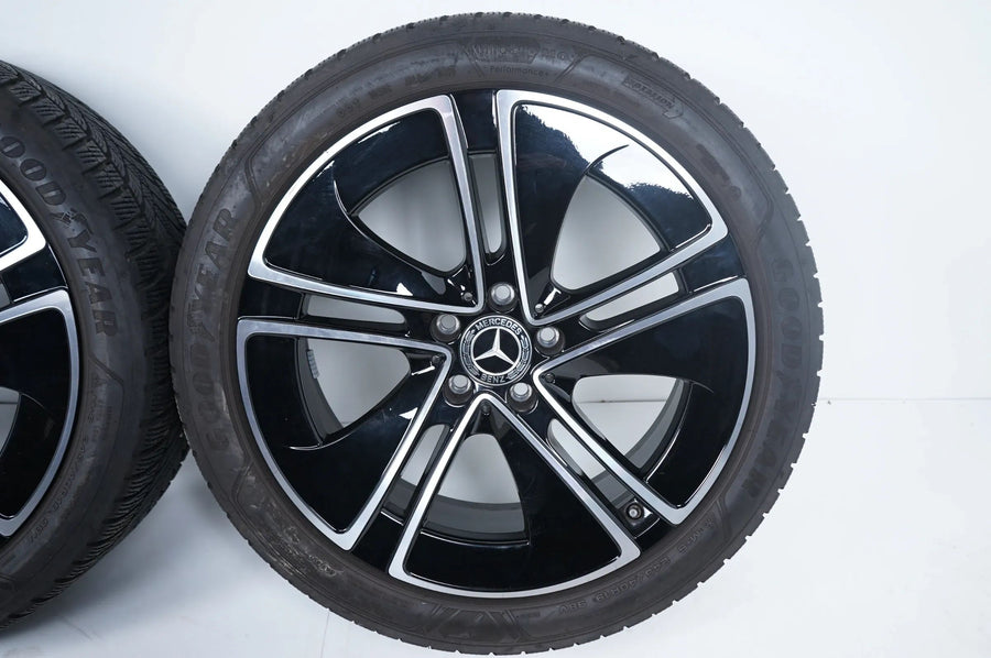 Pneus/jantes hiver 245/40/19 pouces pour Mercedes Classe CLE W236