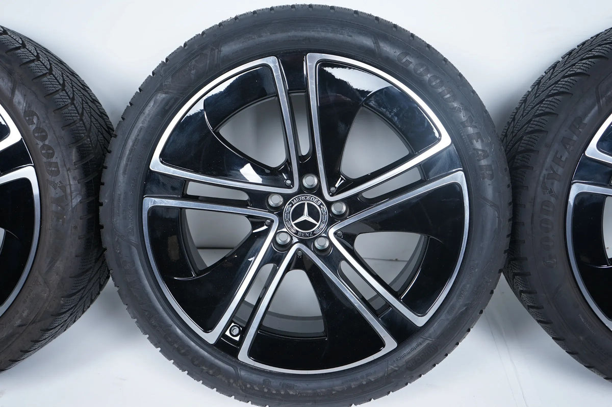 Pneus/jantes hiver 245/40/19 pouces pour Mercedes Classe CLE W236 Detailansicht 5