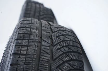 BMW Armored 7 Series F03 PAX Winter Wheels Winter Tires 245 710 R490