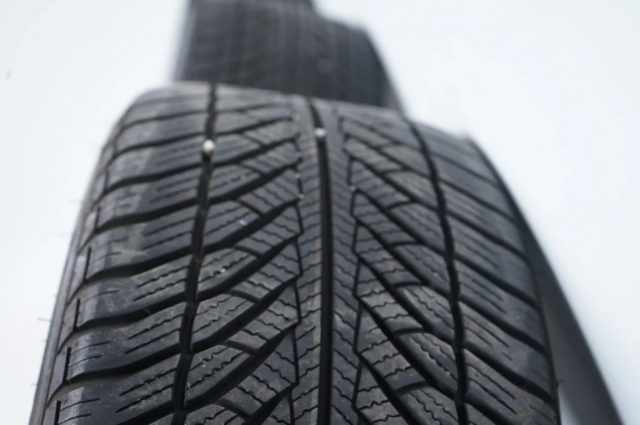 Ruote invernali Mercedes Classe E W213, pneumatici invernali 245 45 18 pollici