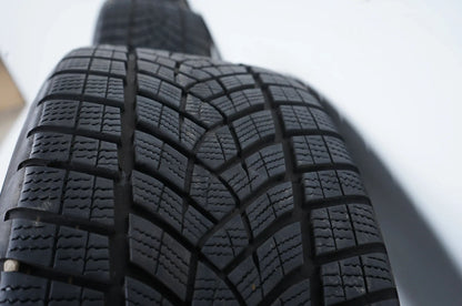 Mercedes CLE Klasse W236 Winterreifen Winterräder 245 40 19 Zoll