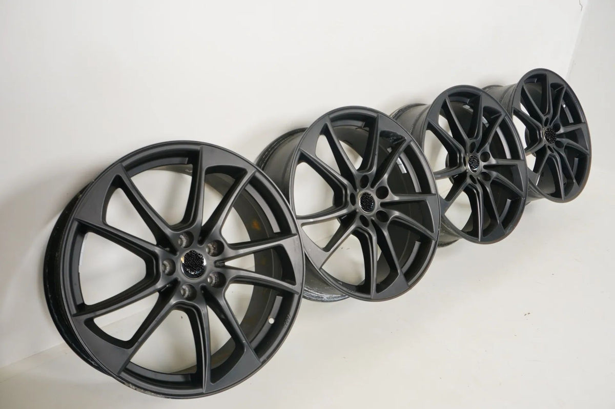 Hliníkové disky Audi A6 4G Mercedes třídy GLA W156 X156 19 palců Detailní zobrazení 2