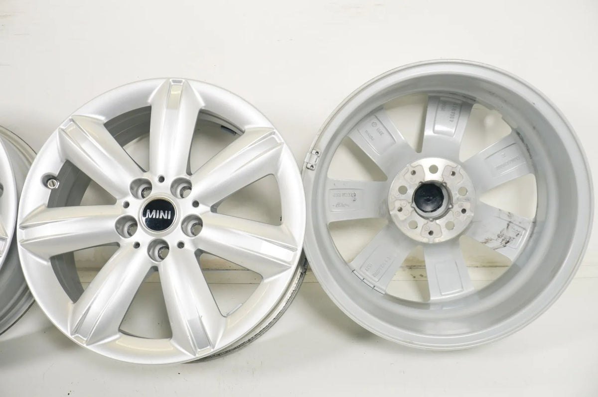 MINI Countryman F60 Alloy Wheels 17 Inch 6856041 JCW 539 6.5J Detailansicht 16