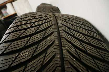 BMW M5 F90 winter tires/wheels 265/40/19 inch 705M