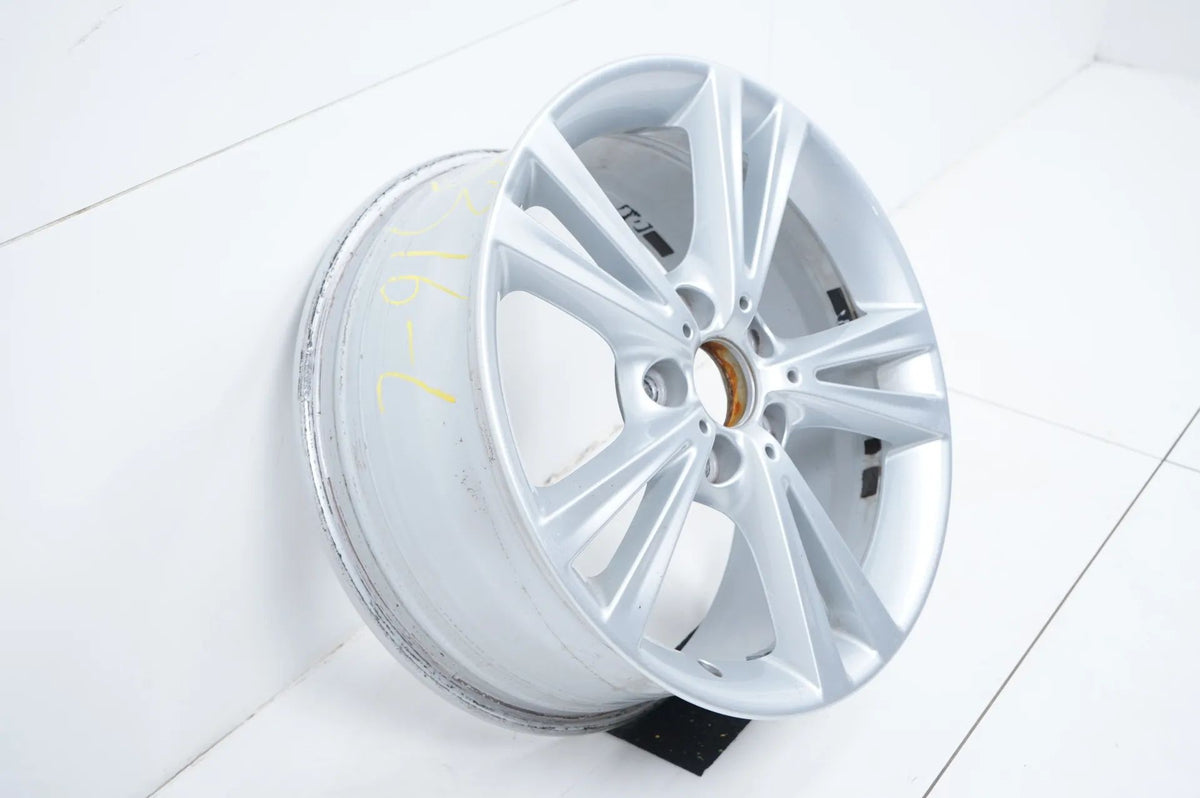 1 x BMW 1er 2er F20 F21 F22 Alufelge 18 Zoll 385 6796213 8J Detailansicht 2