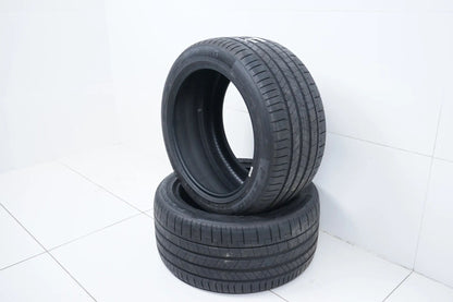 2x New Demo Summer Tires 285 40 19 inch Pirelli P Zero DOT23 MO