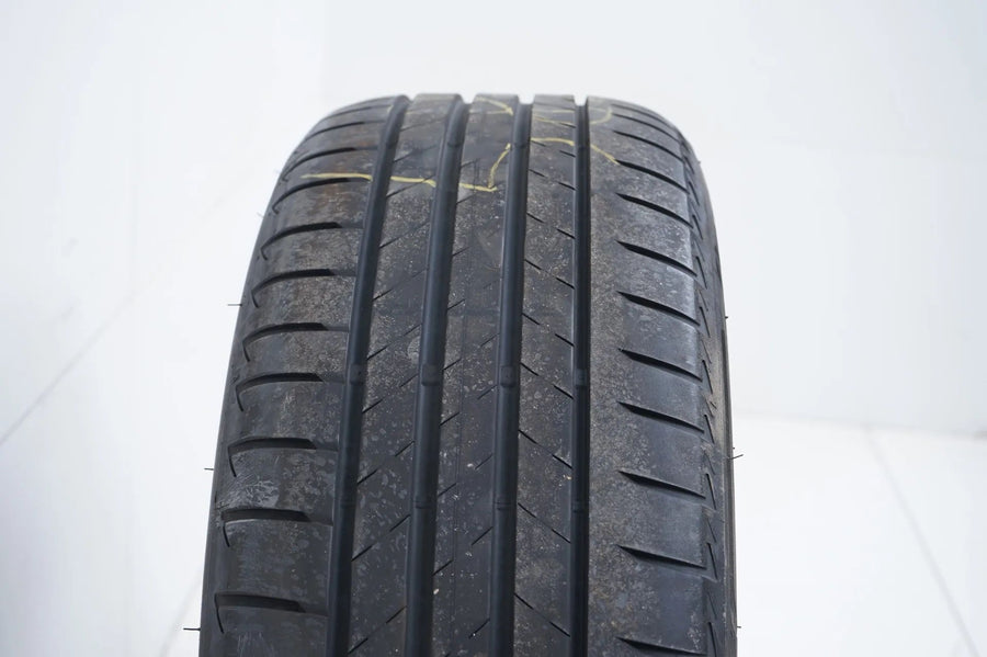 2 x Sommerreifen 235 55 18 Zoll Bridgestone DOT20 ca.6 mm MO