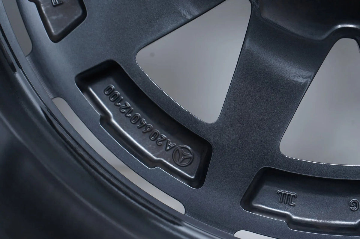 Mercedes C43 AMG W206 zimní pneumatiky zimní kola 235 45 18 palců Detailní zobrazení 15
