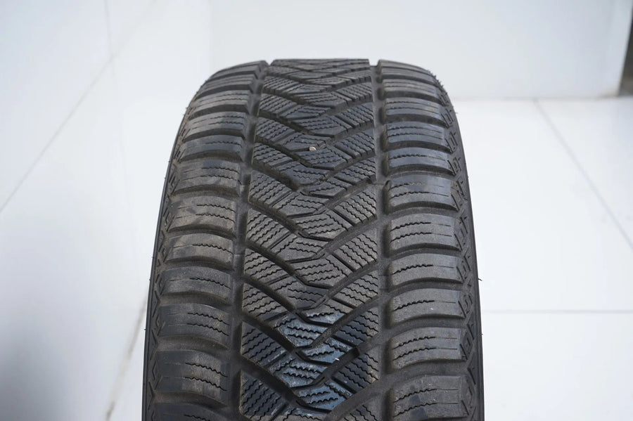 1x Allwetterreifen Ganzjahresreifen 245 45 18 Zoll Maxxis ca.7mm