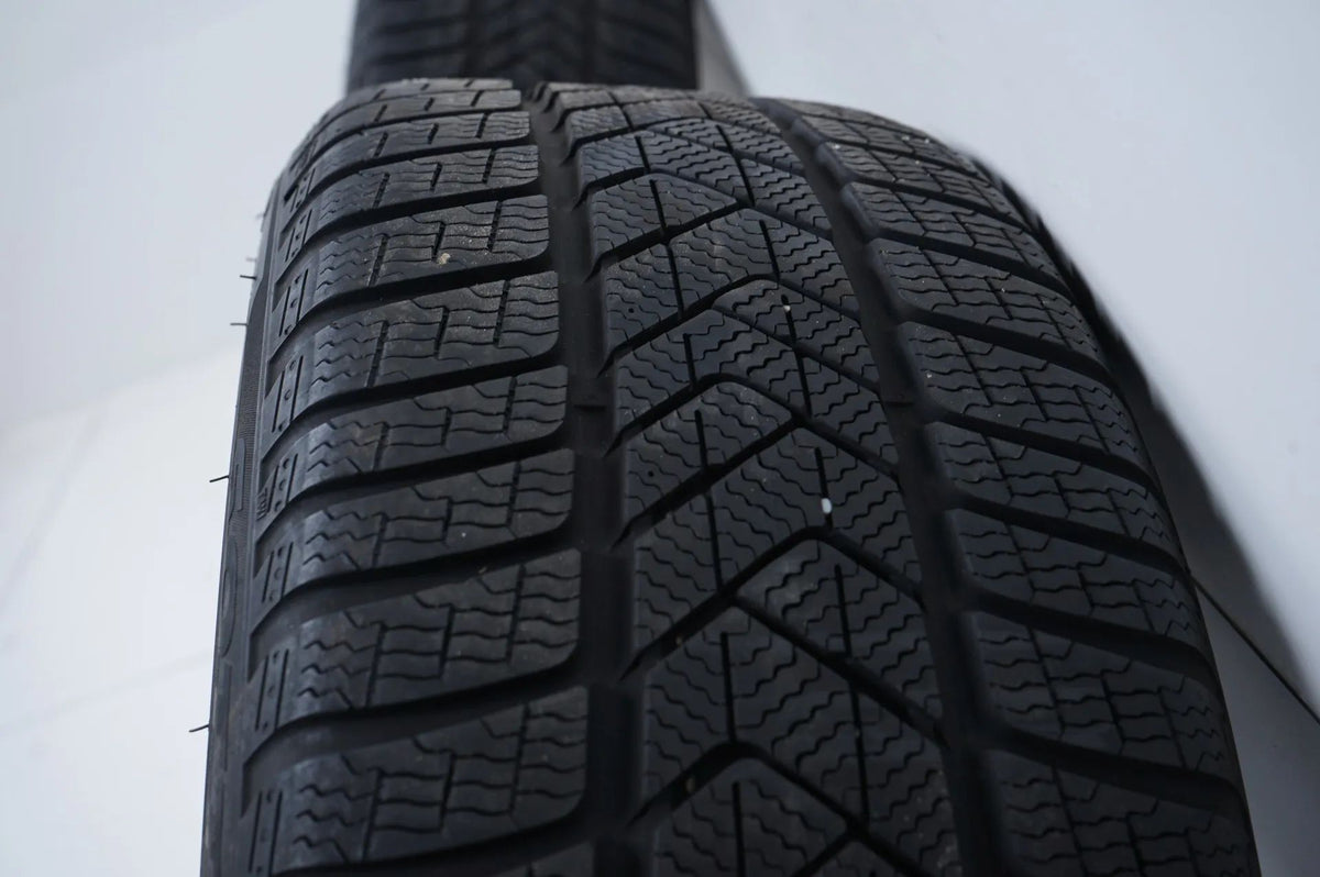 Mercedes CLS Class W257 winter tires/wheels 245/40/19 inch Detailansicht 11