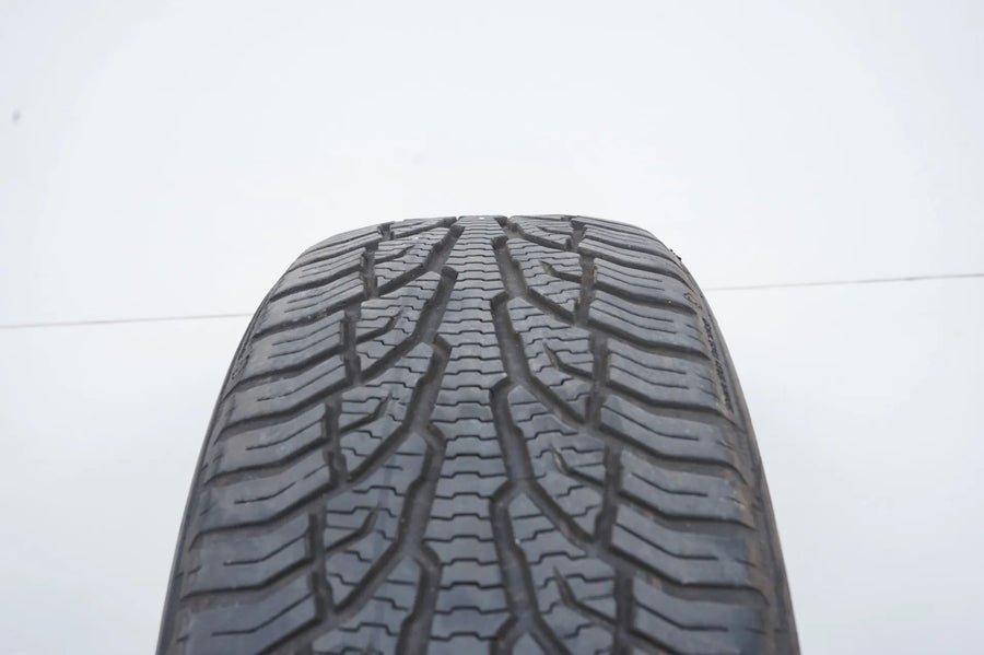 1x Allwetterreifen Uniroyal 225 50 17 Zoll DOT22 ca.6mm