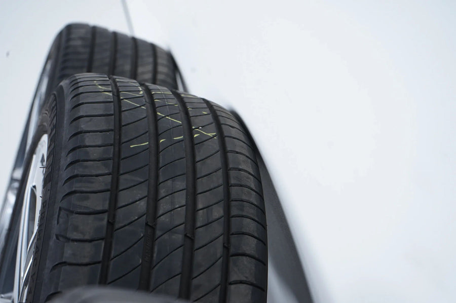 Mercedes C Class W206 summer tires, summer wheels AMG 18 inch