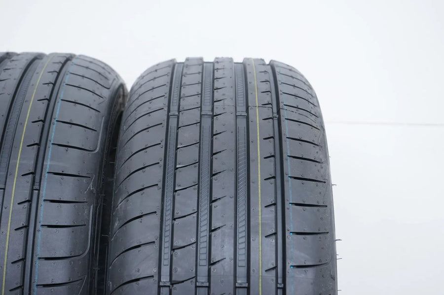 2x Demo Sommerreifen Goodyear 225 45 19 Zoll DOT24 Bmw*