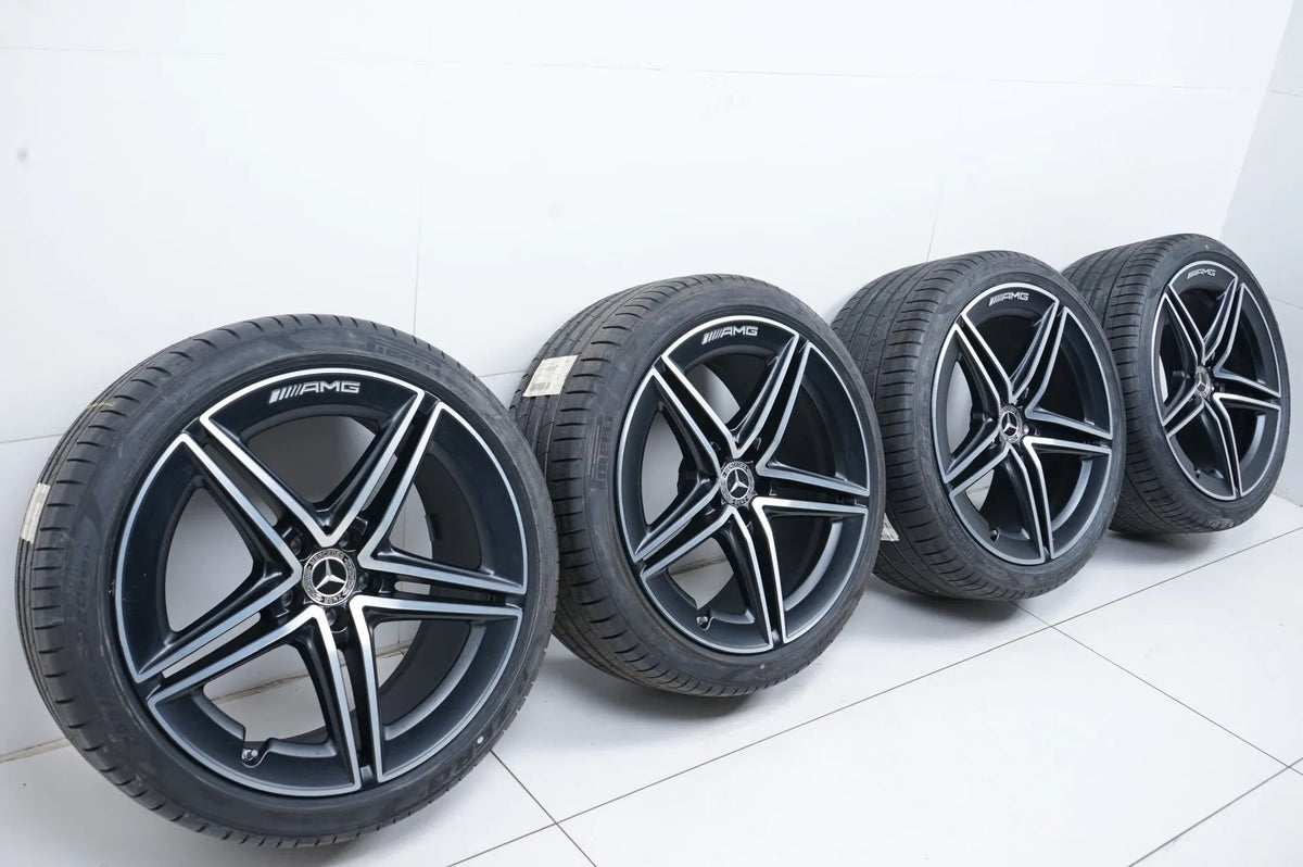 Mercedes E63 AMG W213 Sommerreifen Sommerräder 20 Zoll Detailansicht 2