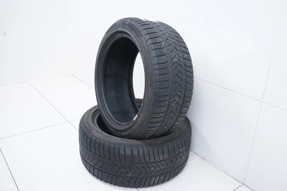 2x Winterreifen 275 40 18 Zoll Pirelli ca.4 mm DOT21/20 MO