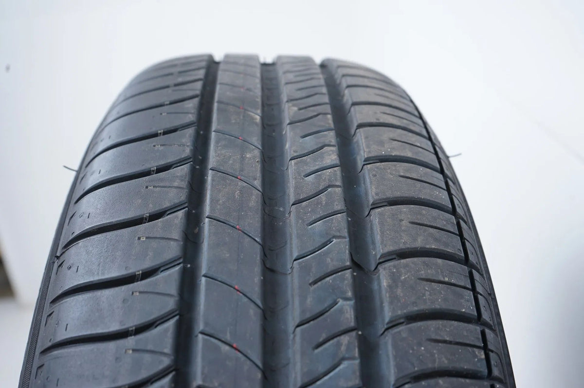 4 x DEMO summer tires 205 65 16 inch Michelin DOT22 MO Detail view 5