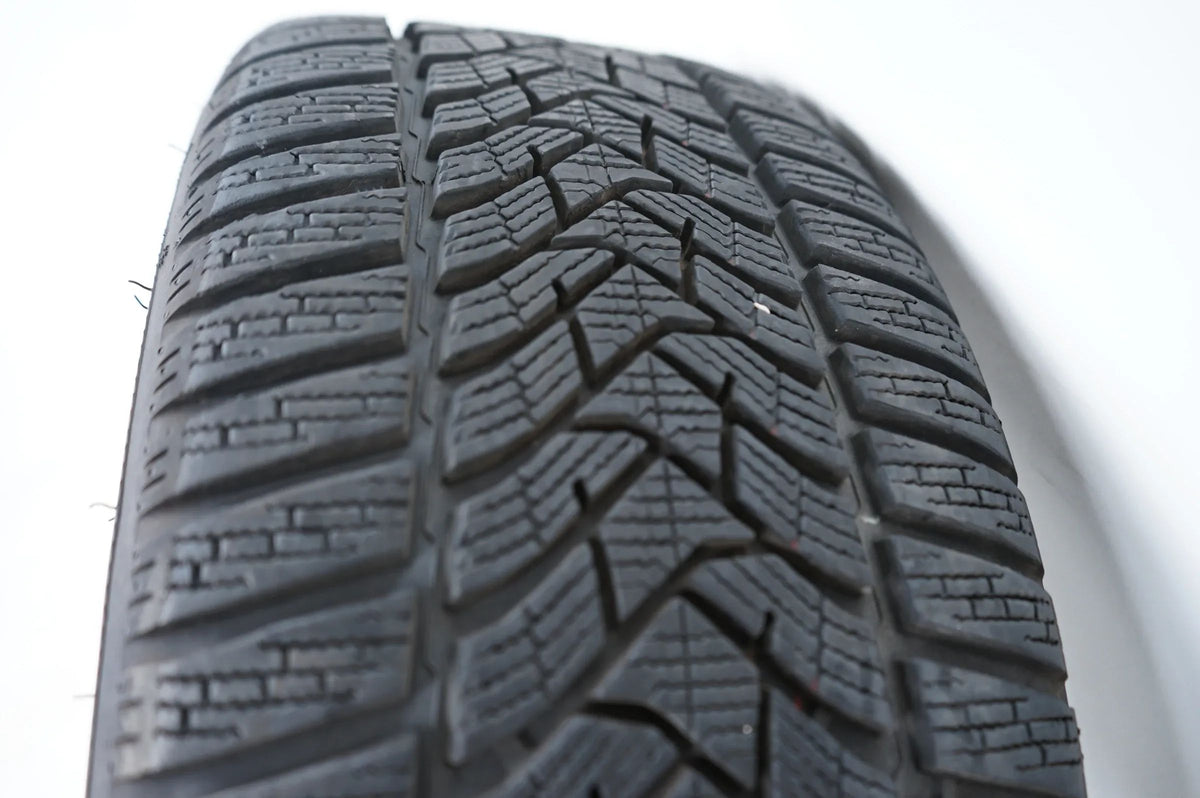 Audi A3 8Y Winterreifen Winterräder 225 40 18 Zoll 8Y0601025j Vue détaillée 17