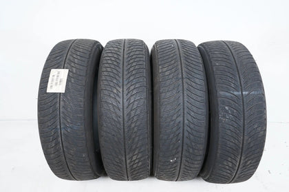 4x Winterreifen 215 65 17 Zoll R17 Michelin DOT21 MO ca.5mm