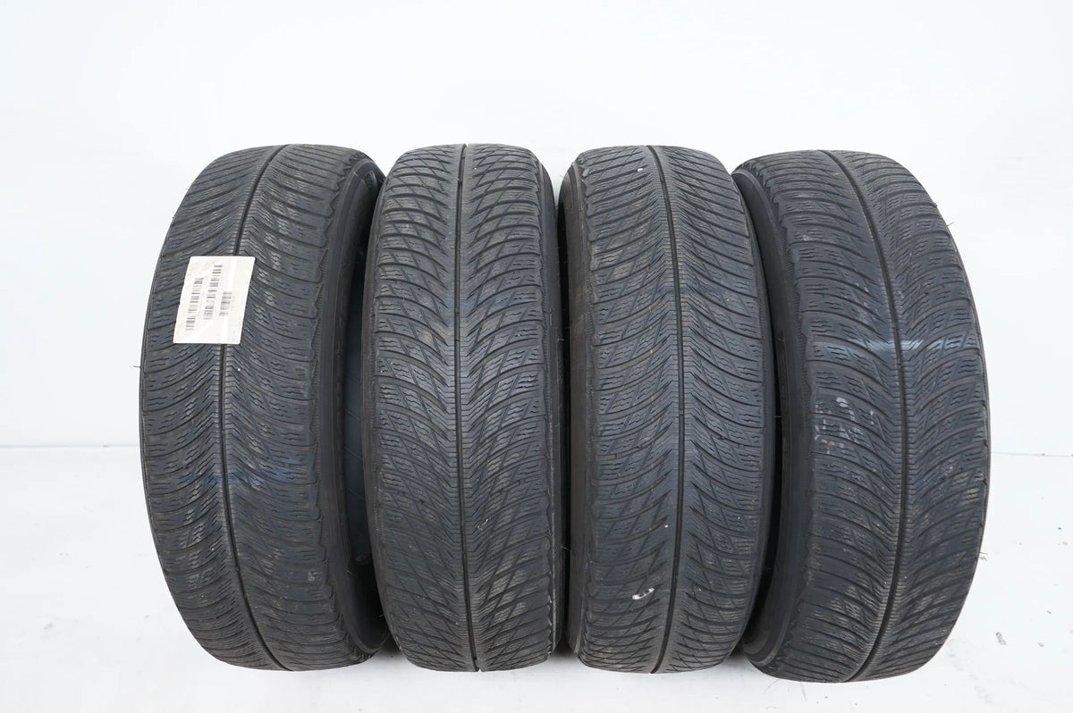 4x winterbanden 215 65 17 inch R17 Michelin DOT21 MO ca.5mm Detailweergave 2