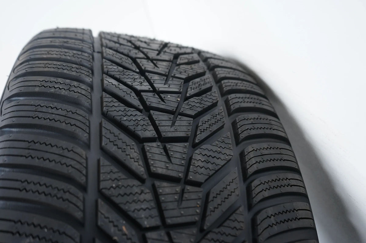 WieNeu Mercedes E63 AMG W213 Winterreifen Winterräder 20 Zoll A2134017100/7200 Detailansicht 12