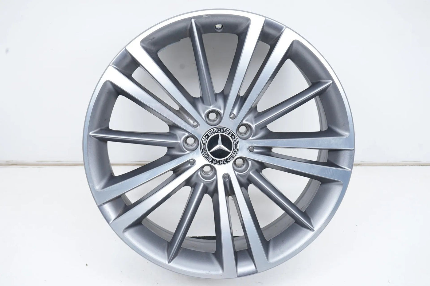 1 x Mercedes CLS W257 Alufelge 19 Zoll A2574010300 8J ET33