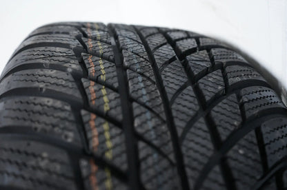 NEU Mercedes A B CLA Klasse W118 W177 B247 Winterräder Winterreifen 18 Zoll