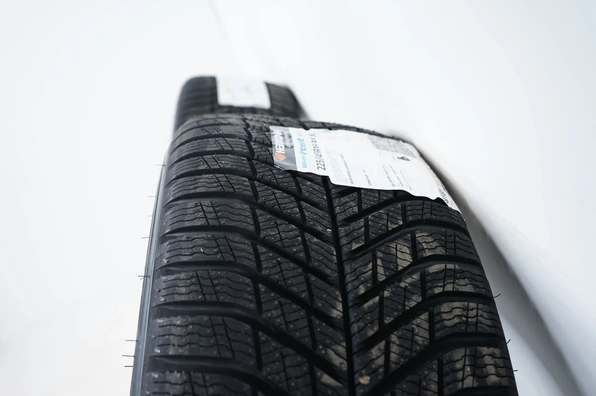 Mercedes CLA W178 Winterräder NEU Winterreifen 18 Zoll A1784010000 Vue détaillée 12