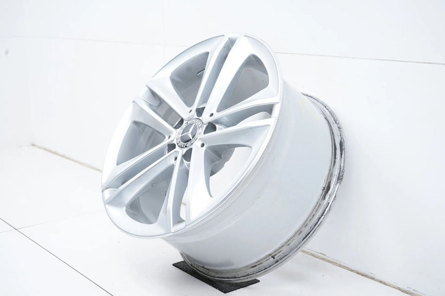 1 x Hliníkový disk Mercedes CLS W257 18 palců A2574010200 9J ET33