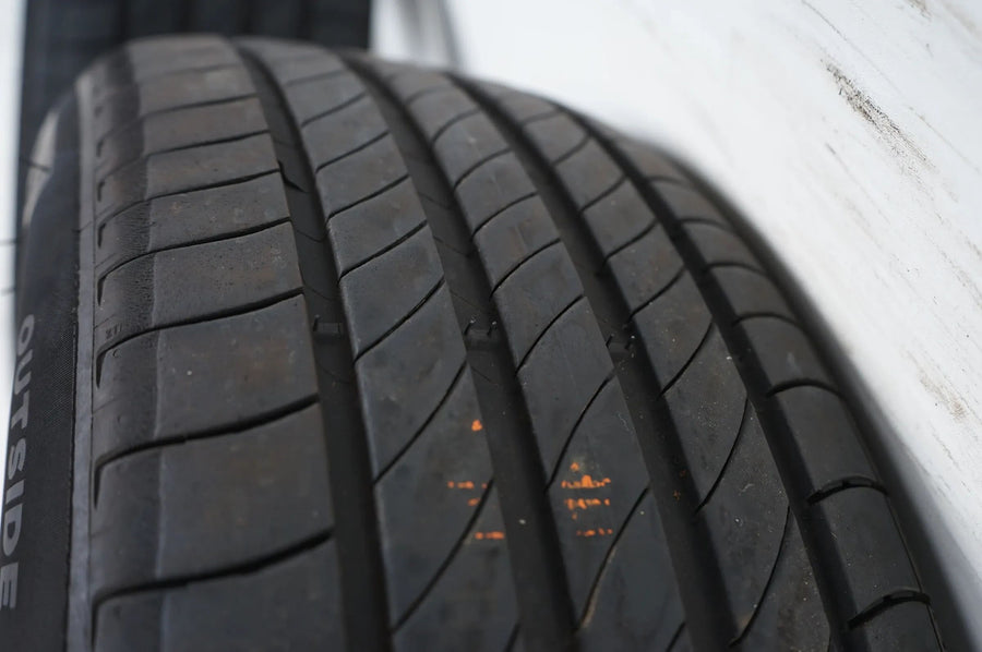 Original BMW 1er F40 2er F44 Alufelgen Winterräder mit neuen Winterreifen 205 55 R16