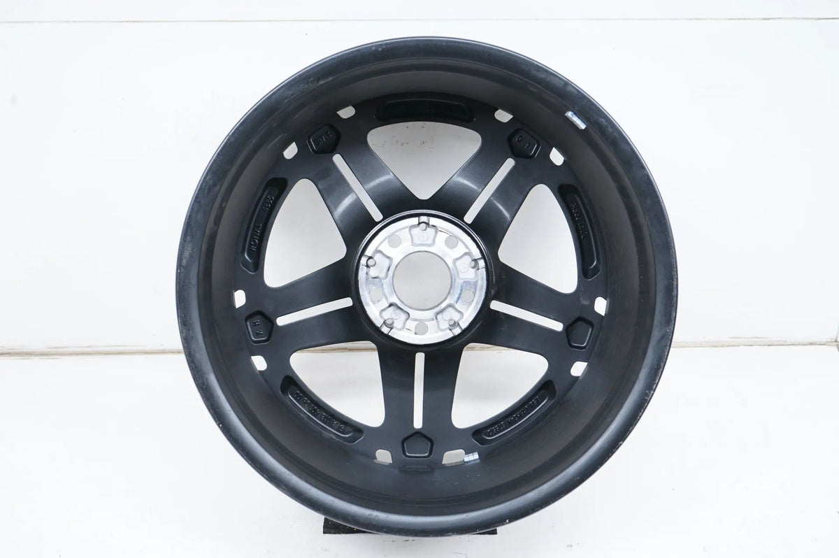 1 x Jante alliage Mercedes CLA35 AMG W118 19 pouces A1184010600 8,5J Vue détaillée 9