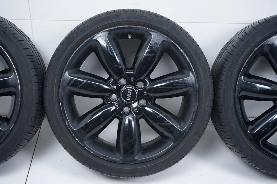 Pneus été MINI Clubman F54, jantes été 225/40/18 pouces