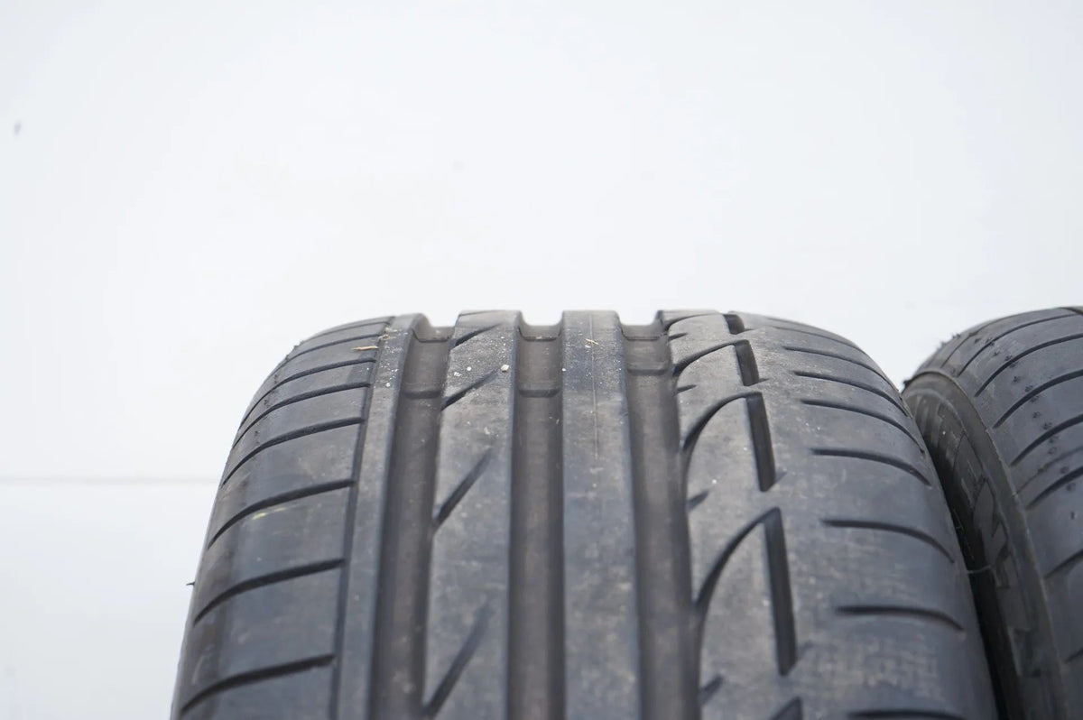 2x Sommerreifen Bridgestone 245 45 19 Zoll ca.6mm DOT19 MO Detailansicht 4