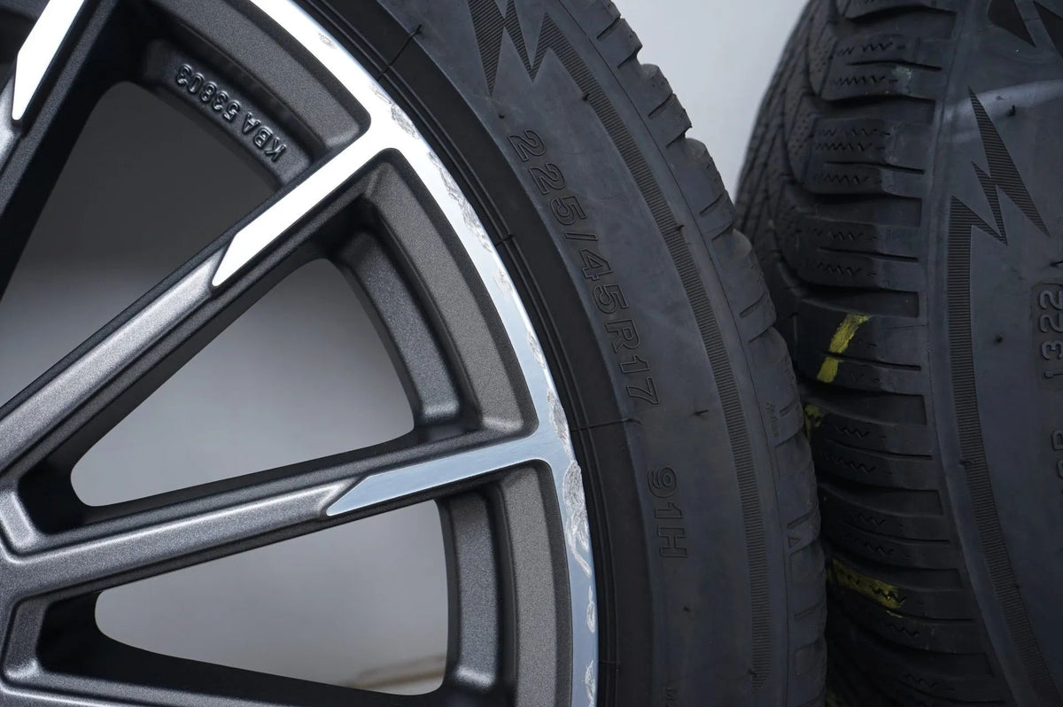 BMW řady 1 a 2 F40 F44 zimní pneumatiky zimní kola 225 45 17 palců Detailní zobrazení 5