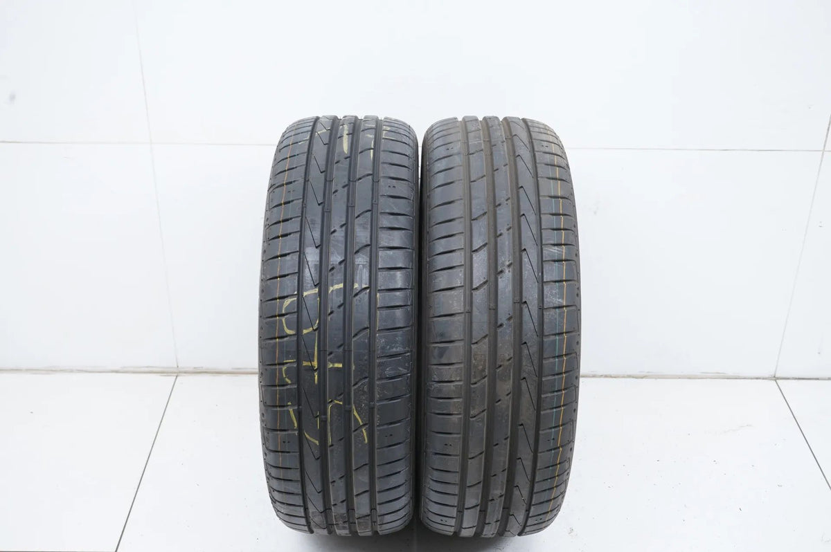 2x DEMO Sommerreifen Hankook 205 55 17 Zoll DOT18 MO Detailansicht 2