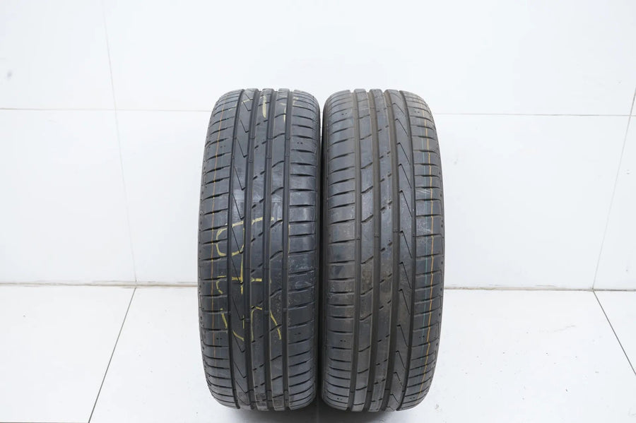2x DEMO Sommerreifen Hankook 205 55 17 Zoll DOT18 MO