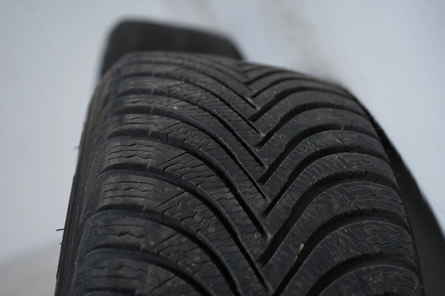 Audi A3 GY 8Y Winterreifen Winterräder 205 50 17 Zoll 8Y0601025L