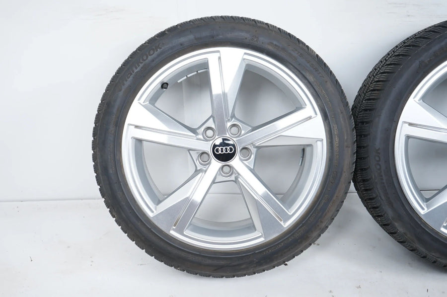 Audi A1 GB ruote invernali pneumatici invernali 215 45 17 pollici 7mm 82A601025G