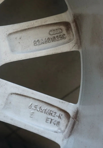 Original Audi A1 GB Citycarver Allstreet Alufelgen Winterreifen 205 60 R16 8mm