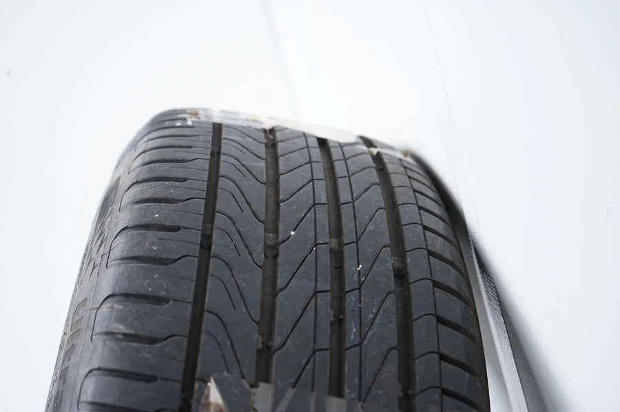Volkswagen VW Touran 2 Summer Wheels Summer Tires 215 45 18 Inch