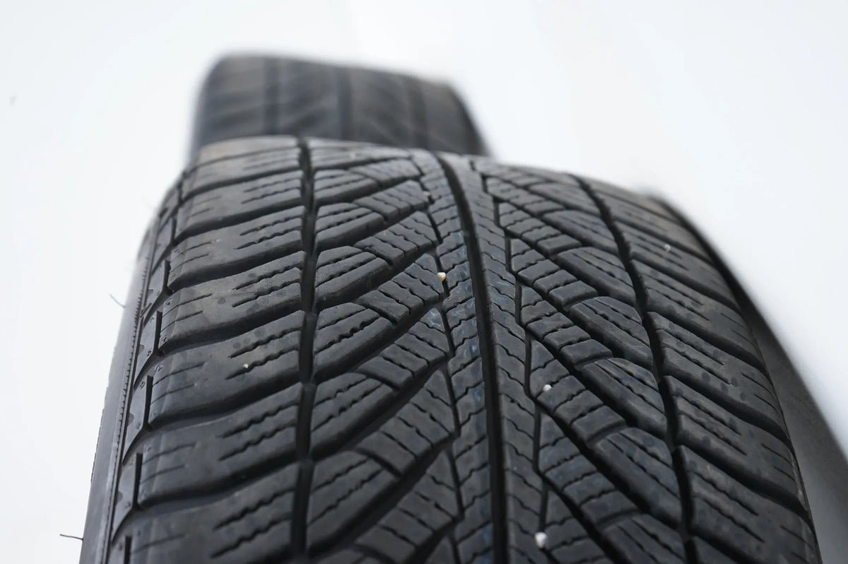 BMW Serie 5 G30 G31 pneumatici invernali ruote invernali 245 45 18 pollici 632 Visualizzazione dettagliata 10