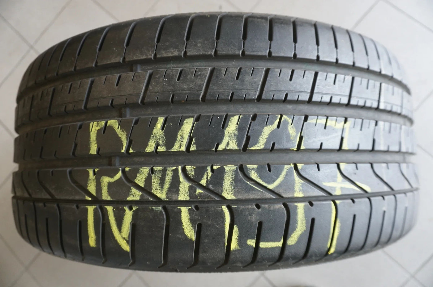 1 X 275 35 R20 102Y Sommerreifen Pirelli PZero P Zero MOE RunFlat 2016 6,5mm